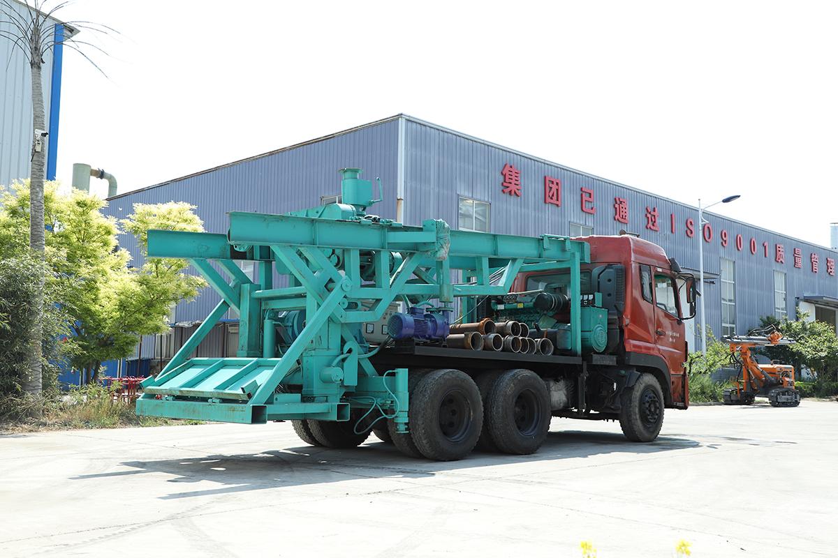 10寸後八輪(lun)反循環鑽(zuàn)機