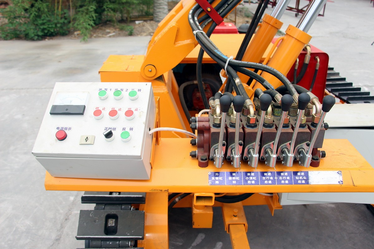 3.5m錨固(gu)鑽機